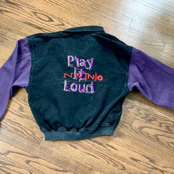 Vintage 90s Nintendo Women's Black and Purple Varsity Jacket - Picture 14 of 16